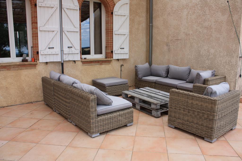Domaine De Soulery Bed and Breakfast Beaupuy  Εξωτερικό φωτογραφία