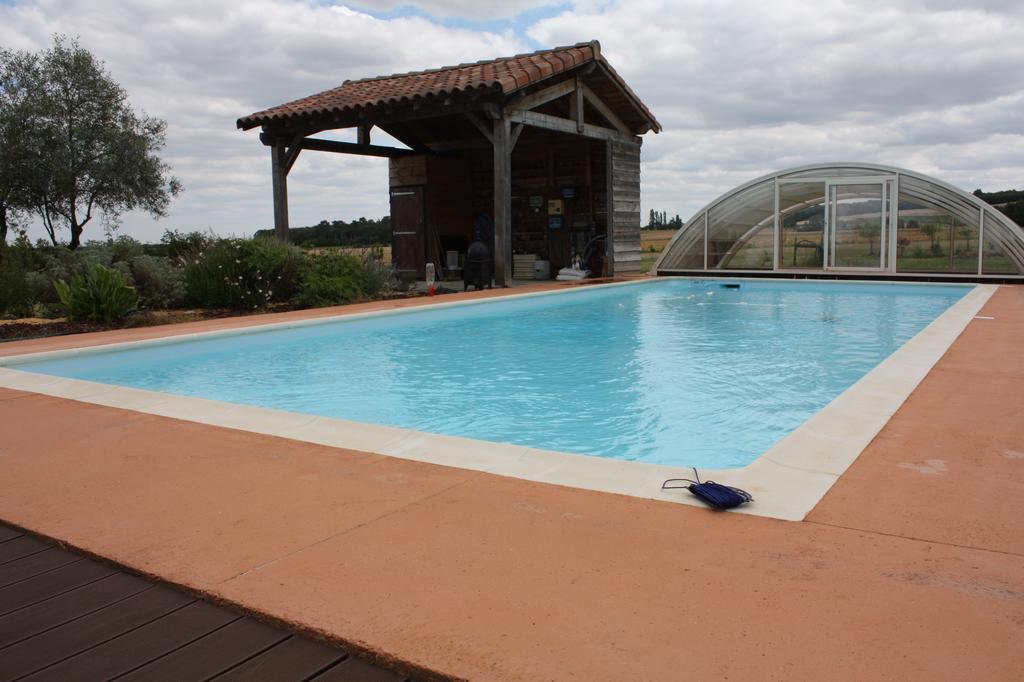 Domaine De Soulery Bed and Breakfast Beaupuy  Εξωτερικό φωτογραφία